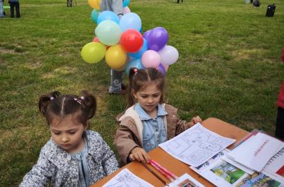 Serviciul 112 a adus lecții de siguranță și experiențe interactive copiilor la sărbătoarea organizată de MAI cu prilejul Zilei Internaționale a Copilului